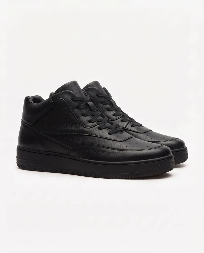 Avant Black (+3.9 +3.1+2.4”)