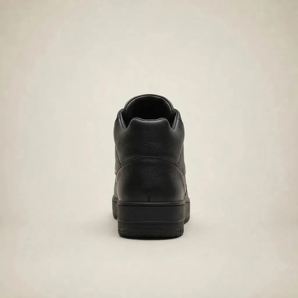 Avant Black (+3.9 +3.1+2.4”)